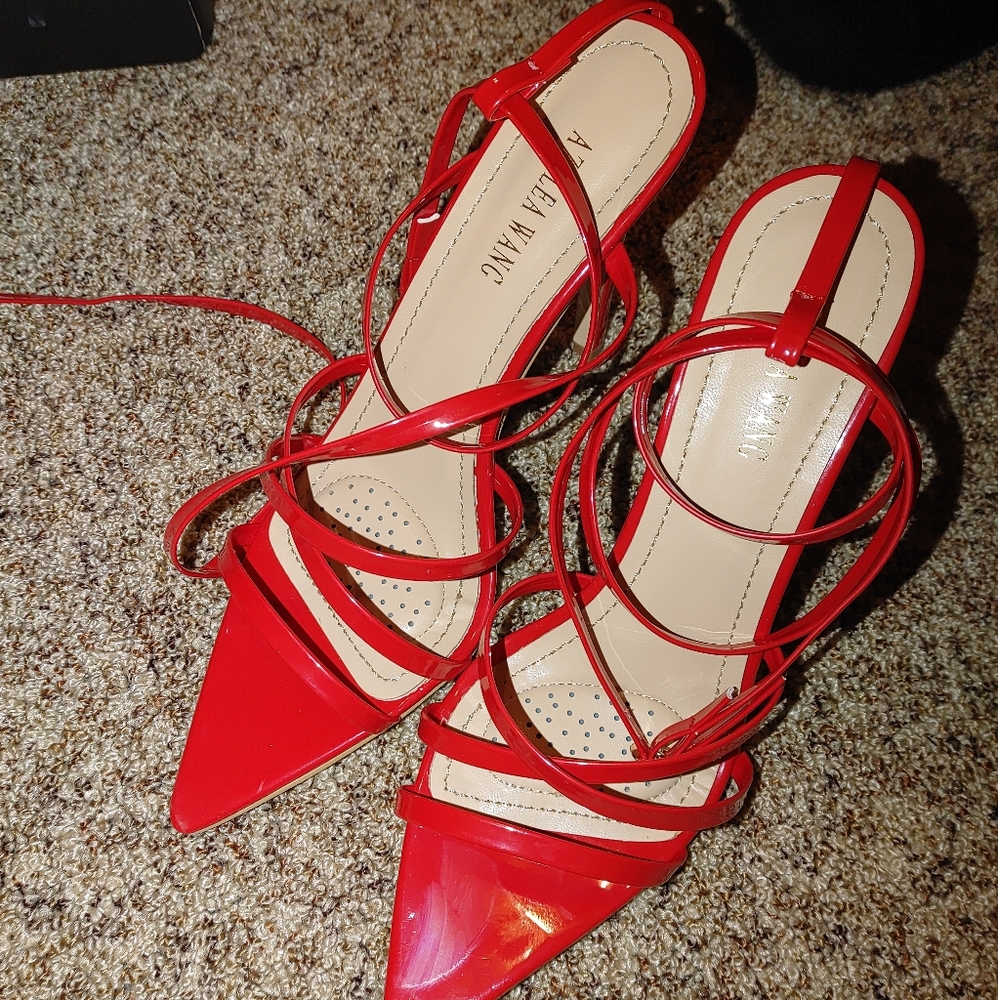 Brand new women sandal
